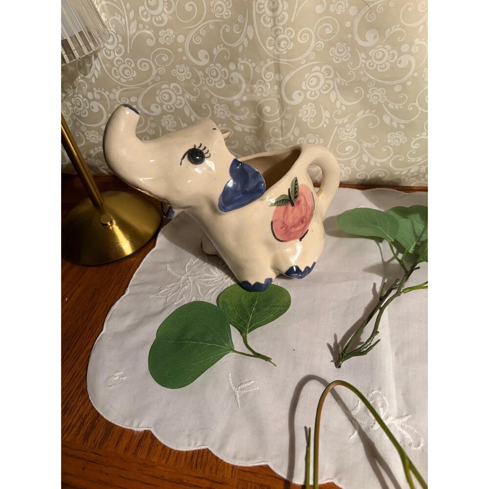 Vintage Elephant Ceramic Creamer‎ - Kitsch Kitchen Decor